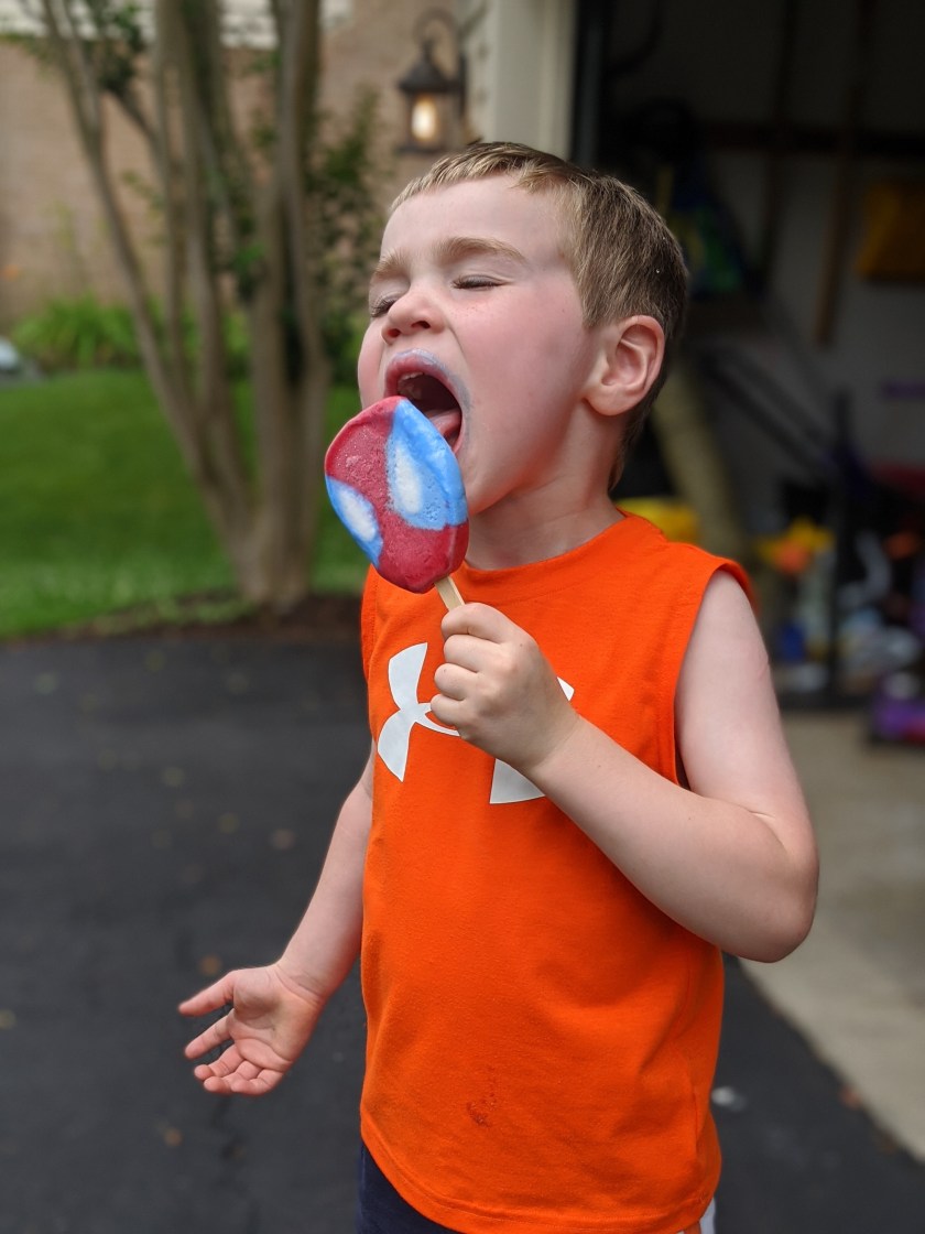 00100lrportrait_00100_burst20200611140616832_cover